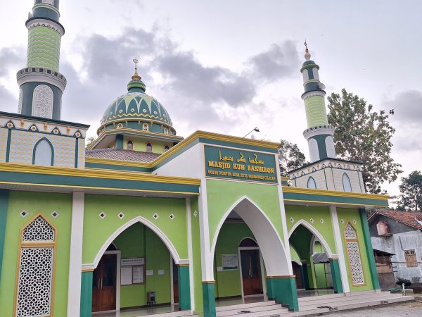 Masjid Kun Bashiron